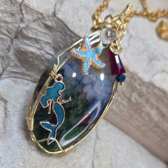 Wirewrapped Multi Color Agate Stone Mermaid Pendant Necklace - Picture 3 of 9